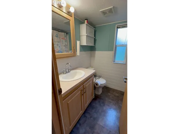 $125,000 | 28800 Salmon River Highway, Grand Ronde, OR 97347