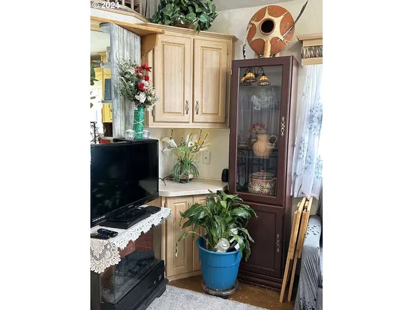 $125,000 | 28800 Salmon River Highway, Grand Ronde, OR 97347