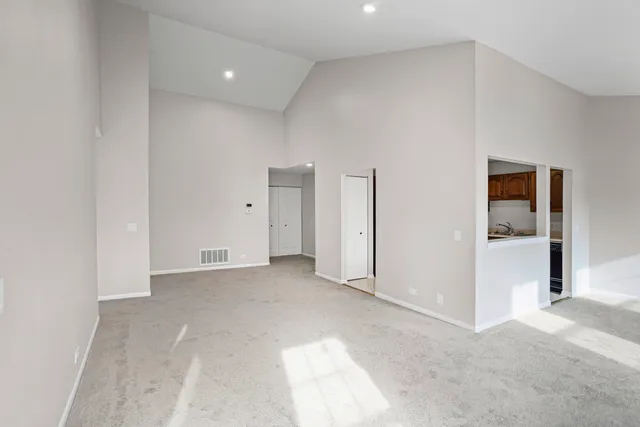 $334,990 | 109 Rob Roy Lane, Unit C, Prospect Heights, IL 60070