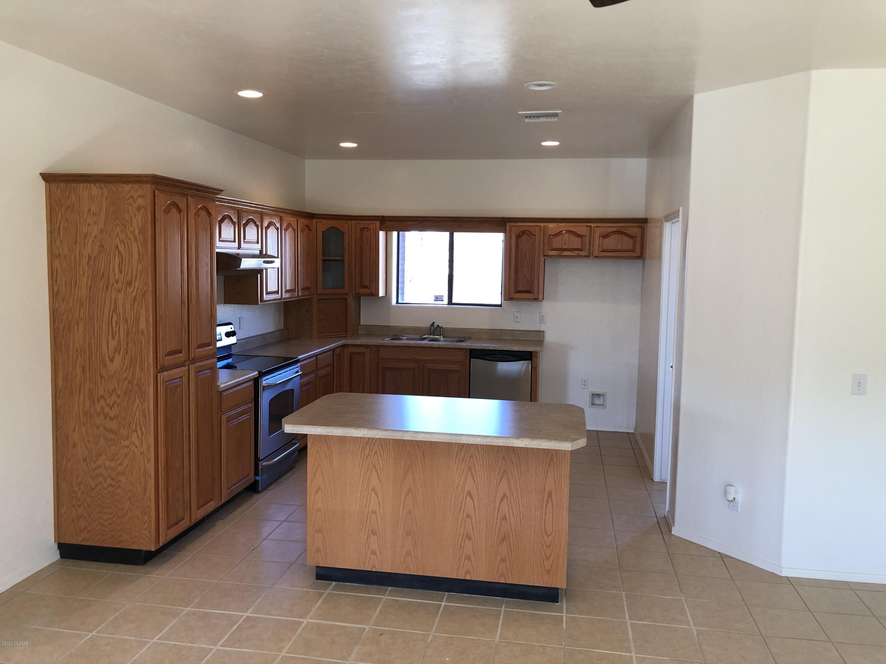 168 Paseo Dulzura Rio Rico, AZ 85648 - Photo 20 of 39