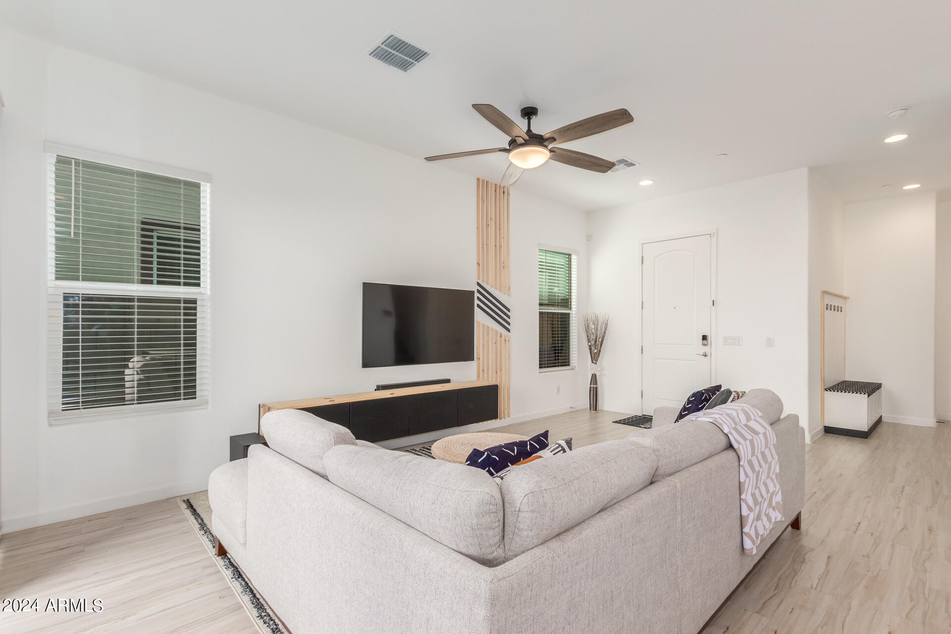 4324 East Granada Road Phoenix, AZ 85008 - Photo 14 of 38 0011-10 - Granada