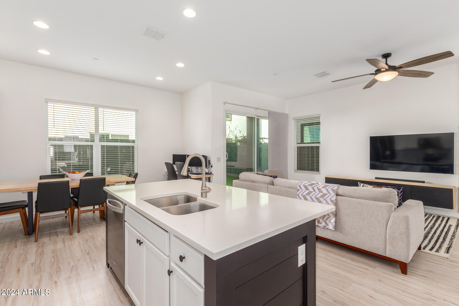 4324 East Granada Road Phoenix, AZ 85008 - Photo 16 of 38 0015-15 - Granada