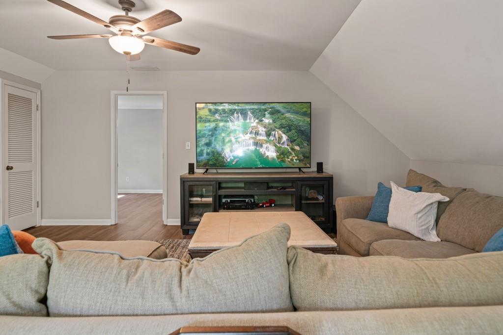 10555 Shallowford Road Roswell, GA 30075 - Photo 34 of 44