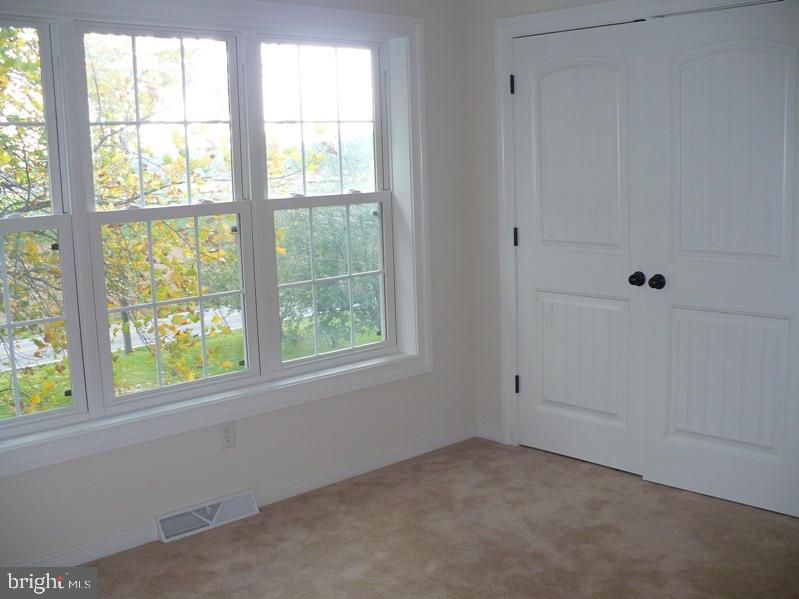 1453 Campus Road Elizabethtown, PA 17022 - Photo 18 of 21 Gallery Image 18