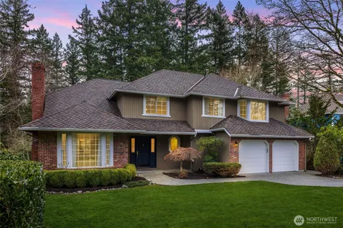 $1,628,000 | 4260 246th Place Southeast, Sammamish, WA 98029