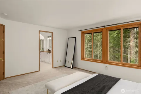 $1,628,000 | 4260 246th Place Southeast, Sammamish, WA 98029