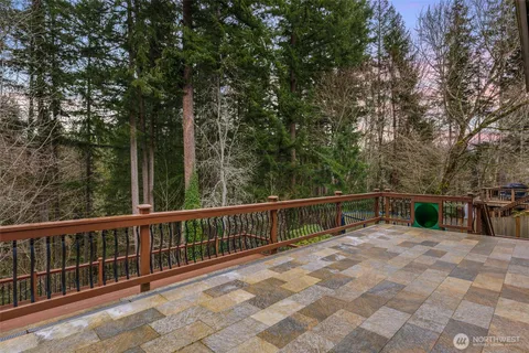$1,628,000 | 4260 246th Place Southeast, Sammamish, WA 98029