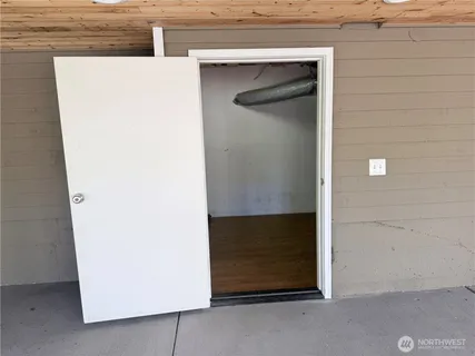 $1,628,000 | 4260 246th Place Southeast, Sammamish, WA 98029