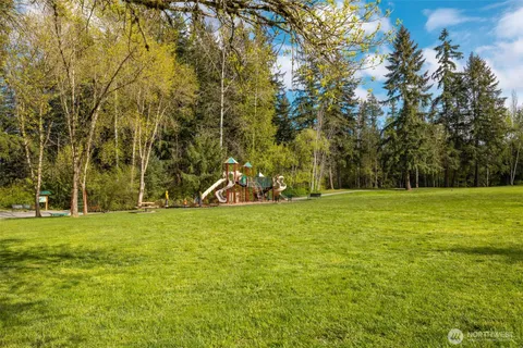 $1,628,000 | 4260 246th Place Southeast, Sammamish, WA 98029
