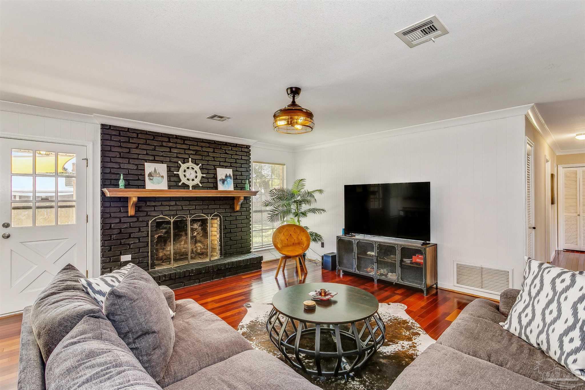 4243 Croydon Road Pensacola, FL 32514 - Photo 10 of 29 Gallery Image 10