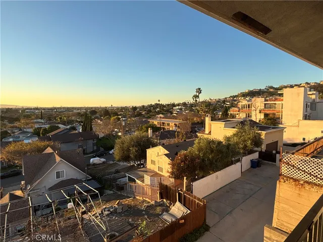 $2,198,000 | 1881 Molino Avenue, Signal Hill, CA 90755