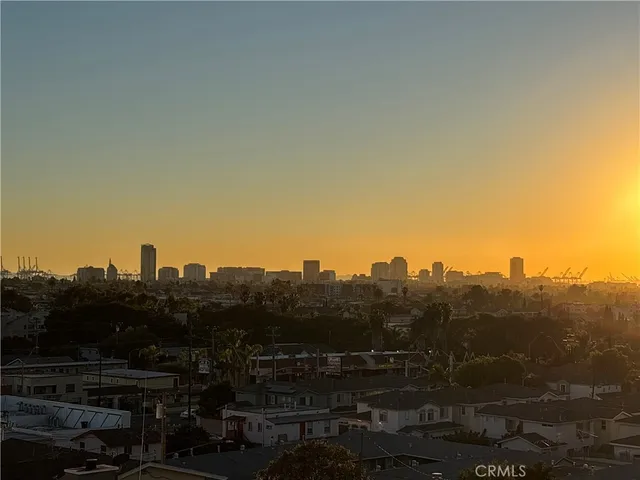 $2,198,000 | 1881 Molino Avenue, Signal Hill, CA 90755