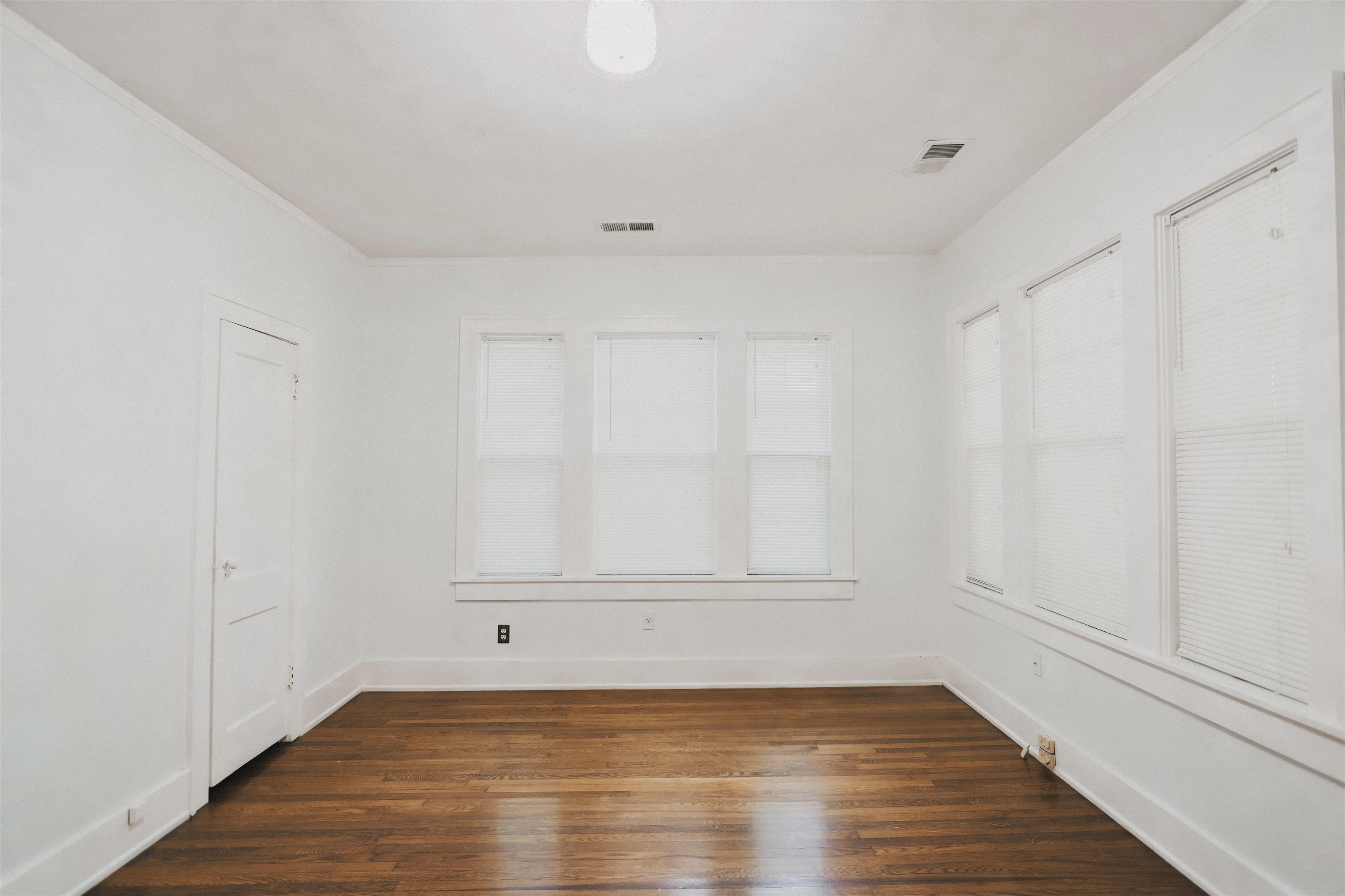 401 Alexander Street Memphis, TN 38111 - Photo 16 of 21 a view of an empty room
