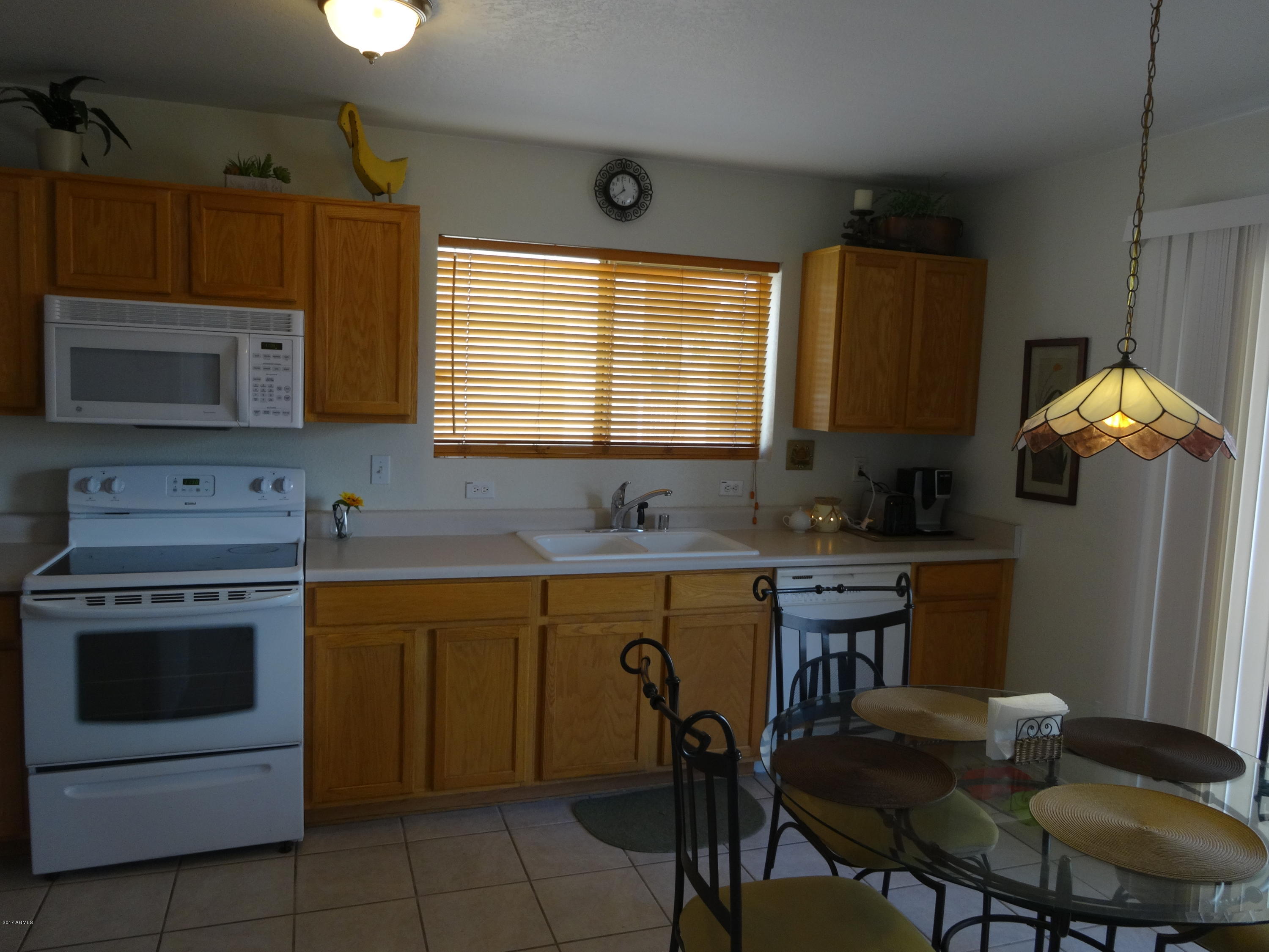 3239 South Bowman Road Apache Junction, AZ 85119 - Photo 3 of 28 Jennifer Washington 001
