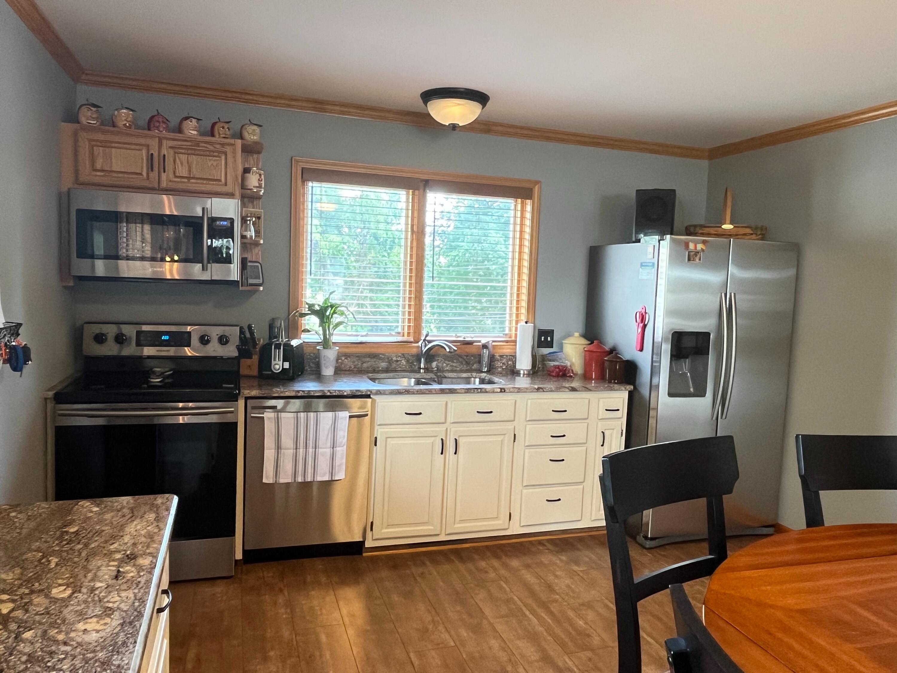 317 Waverly Road La Porte, IN 46350 - Photo 15 of 48 3000x2250