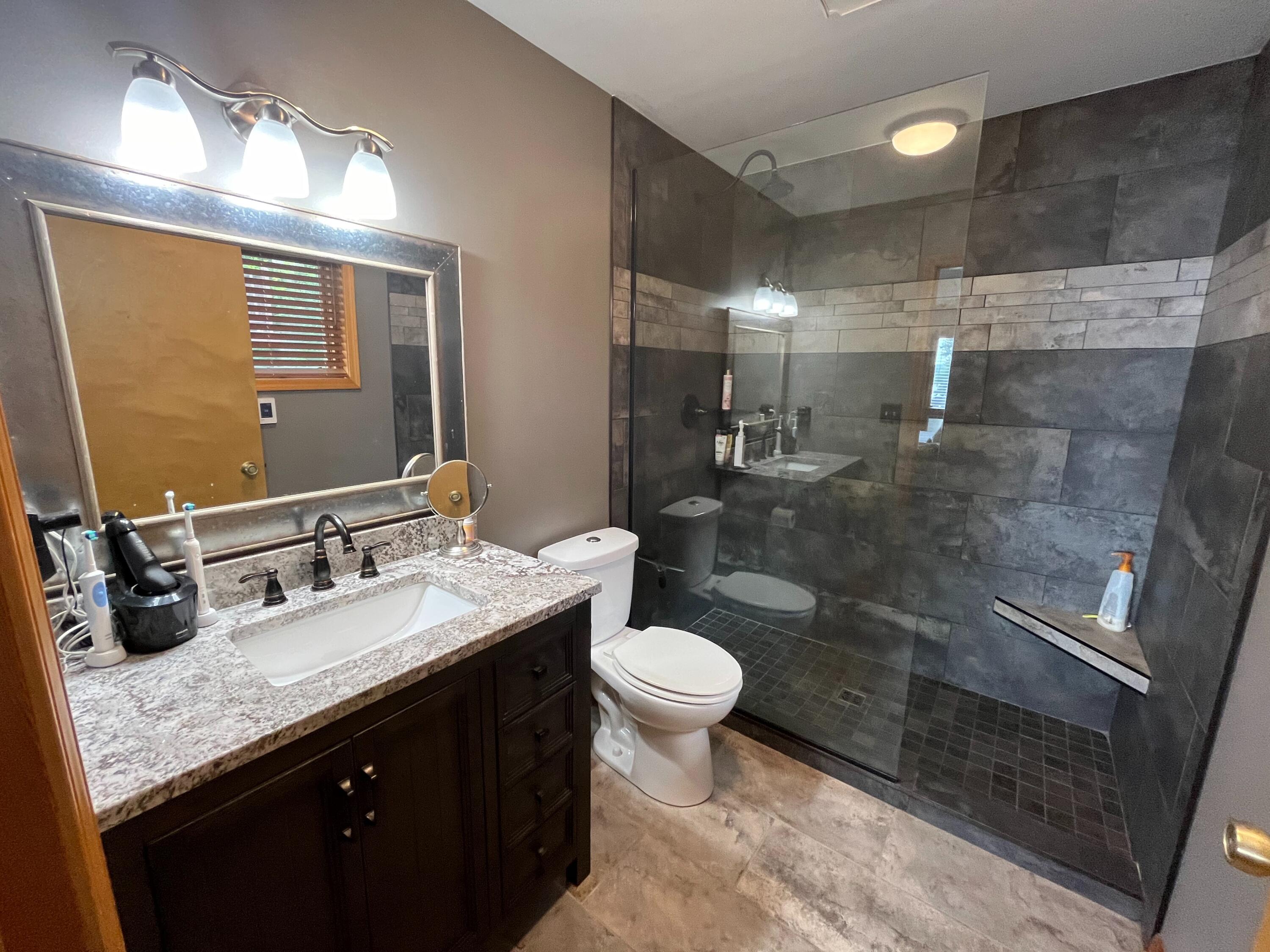 317 Waverly Road La Porte, IN 46350 - Photo 38 of 48 3000x2250