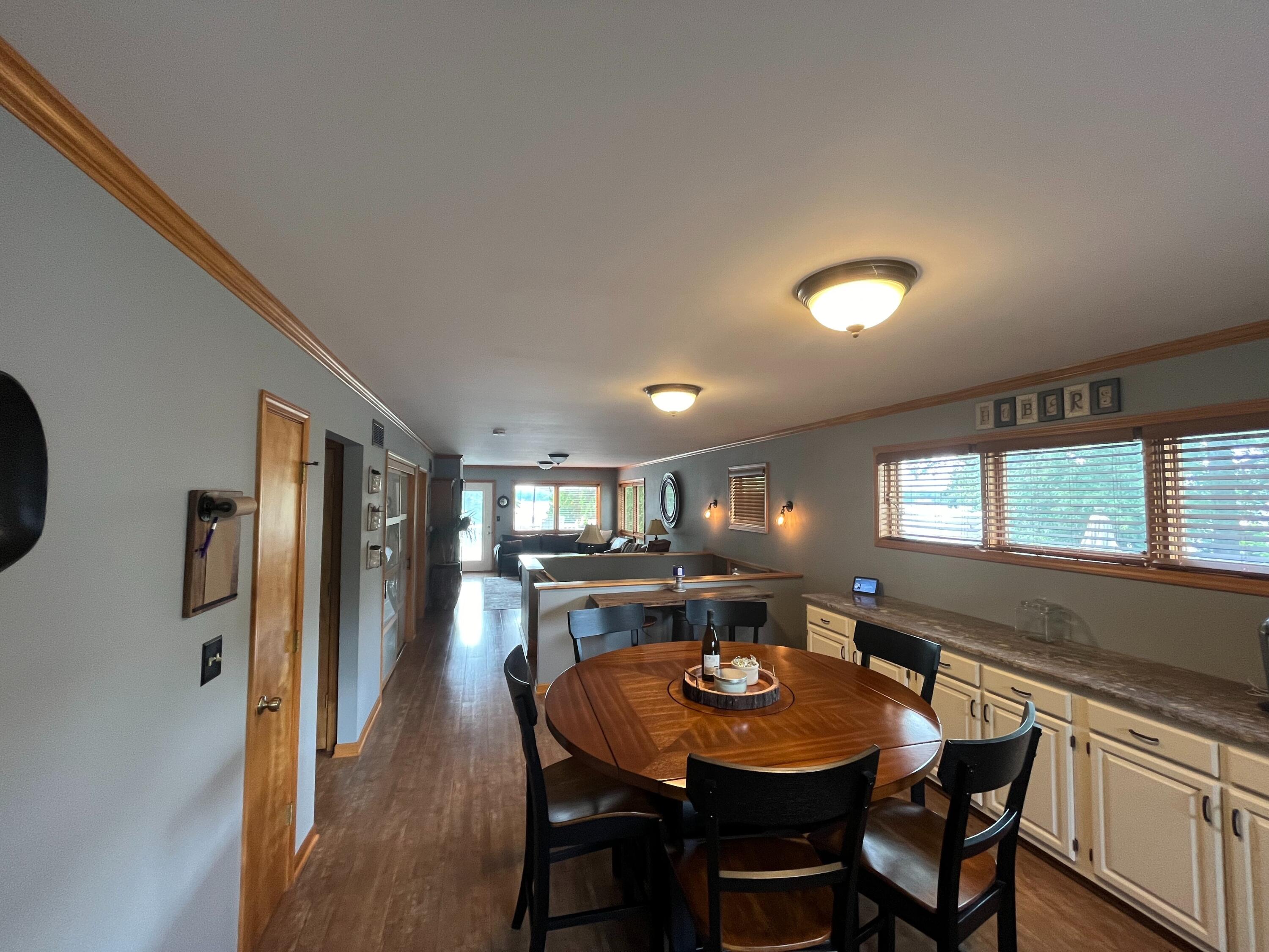 317 Waverly Road La Porte, IN 46350 - Photo 8 of 48 3000x2250