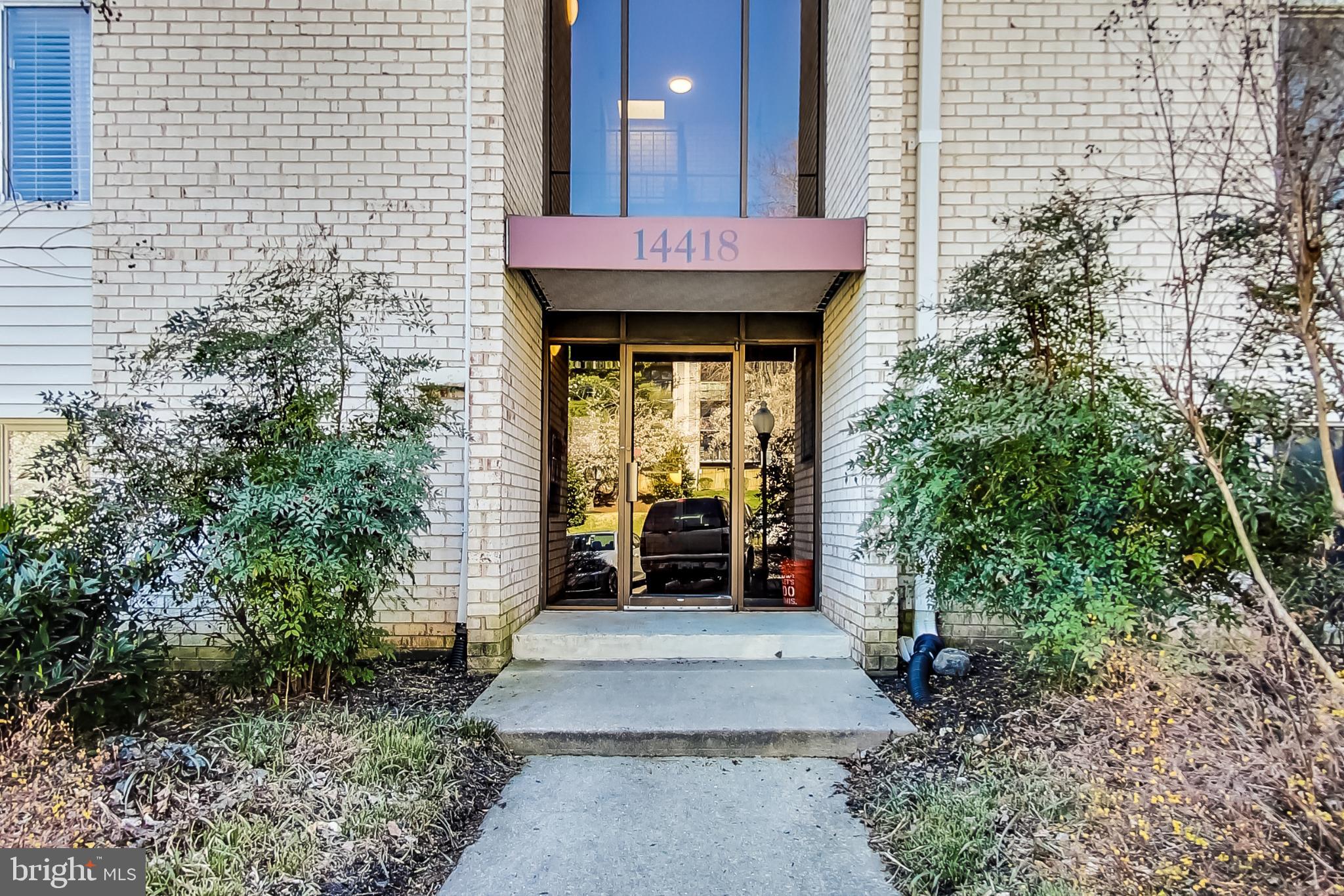 14418 Parkvale Road, Unit 14418 Rockville, MD 20853 - Photo 2 of 28