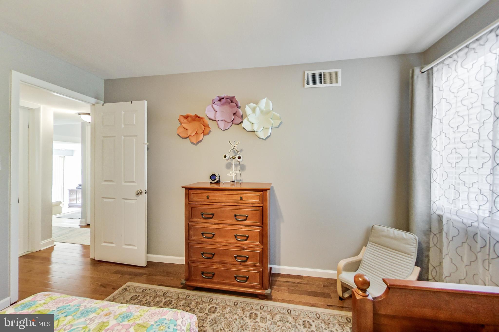 14418 Parkvale Road, Unit 14418 Rockville, MD 20853 - Photo 21 of 28