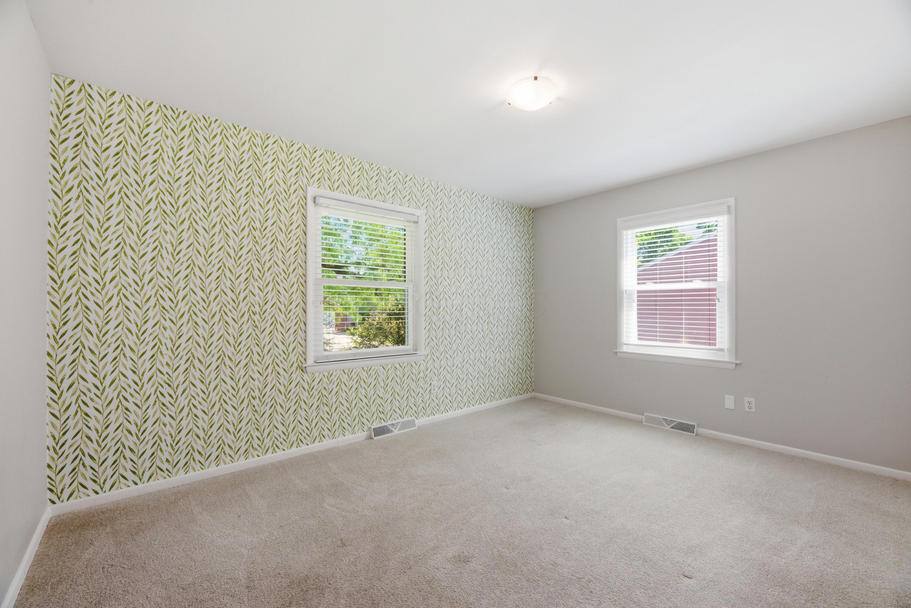 1491 Kirkley Road Columbus, OH 43221 - Photo 23 of 49