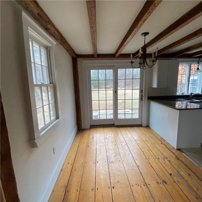 302 Sneech Pond Road Cumberland, RI 02864 - Photo 14 of 16