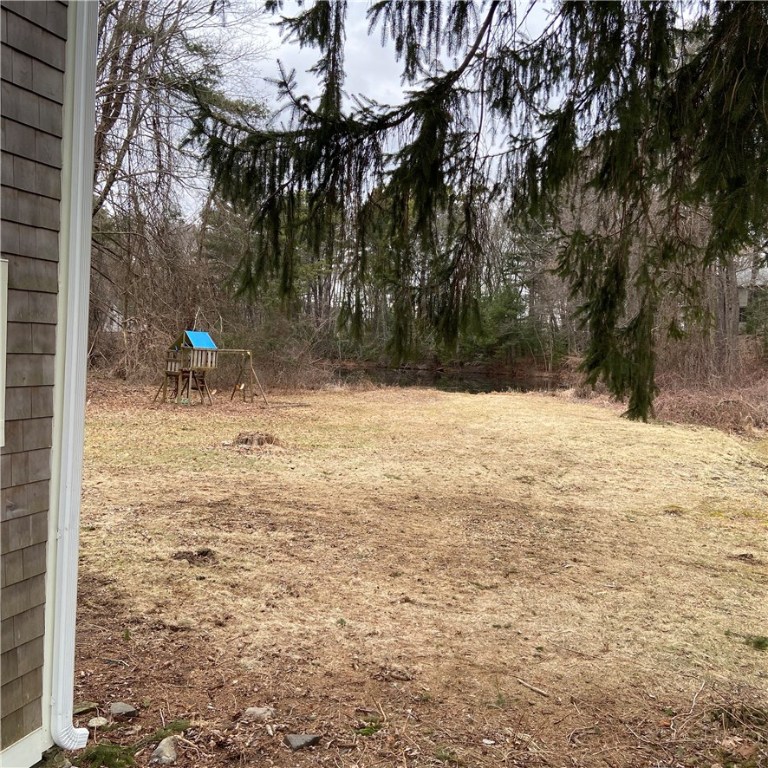 302 Sneech Pond Road Cumberland, RI 02864 - Photo 15 of 16