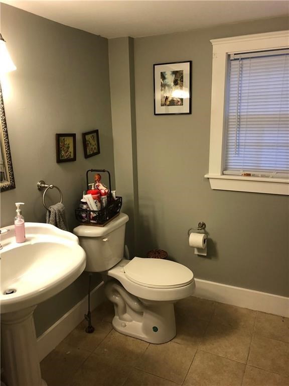 302 Sneech Pond Road Cumberland, RI 02864 - Photo 3 of 16