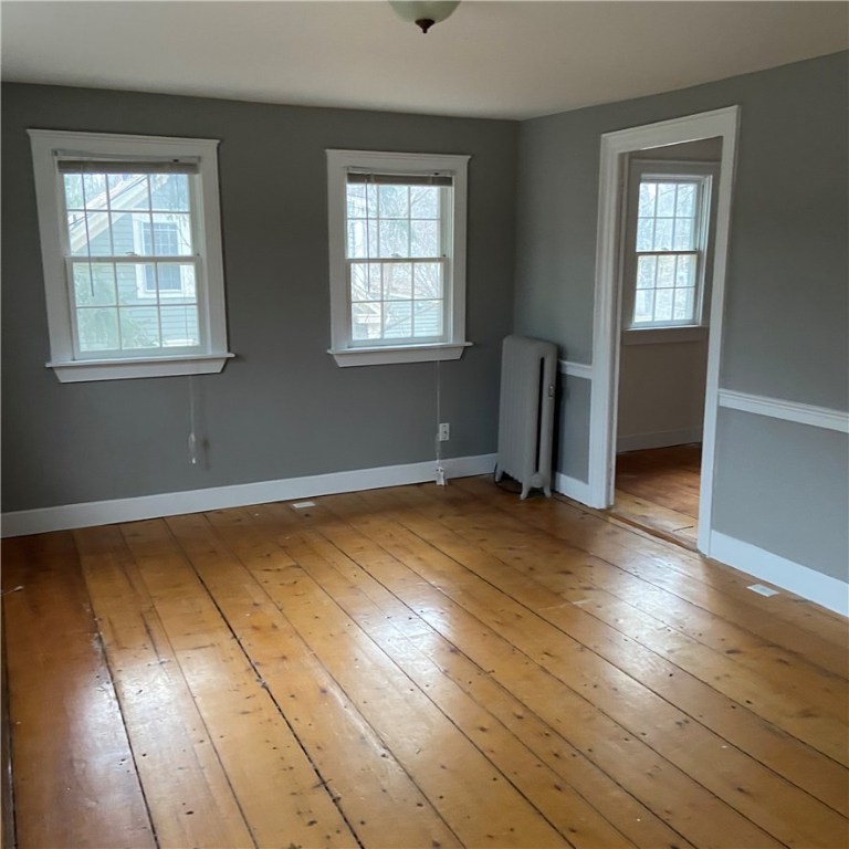 302 Sneech Pond Road Cumberland, RI 02864 - Photo 10 of 16