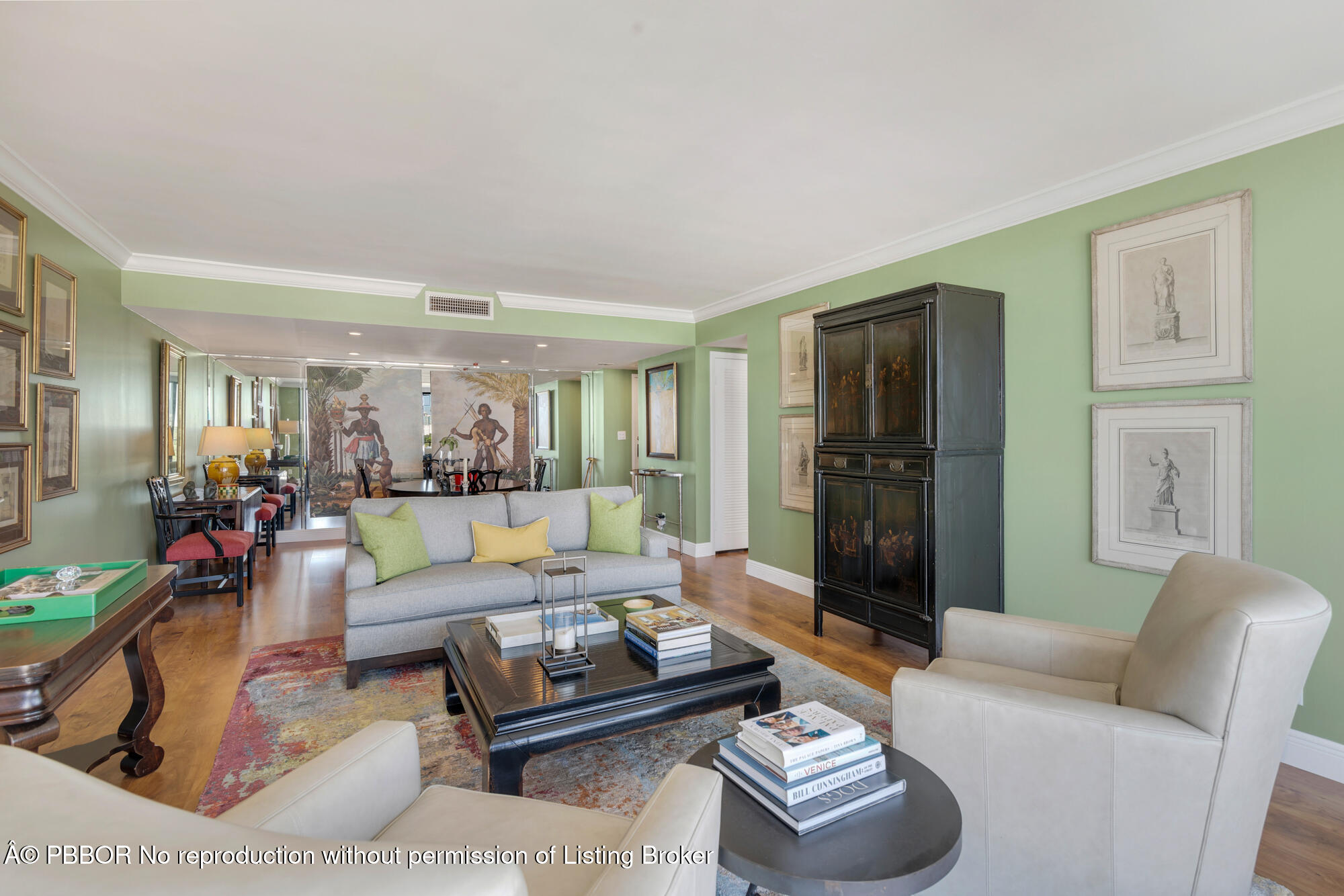 3800 Washington Road, Unit 808 West Palm Beach, FL 33405 - Photo 8 of 35 a living room with furniture and a large window