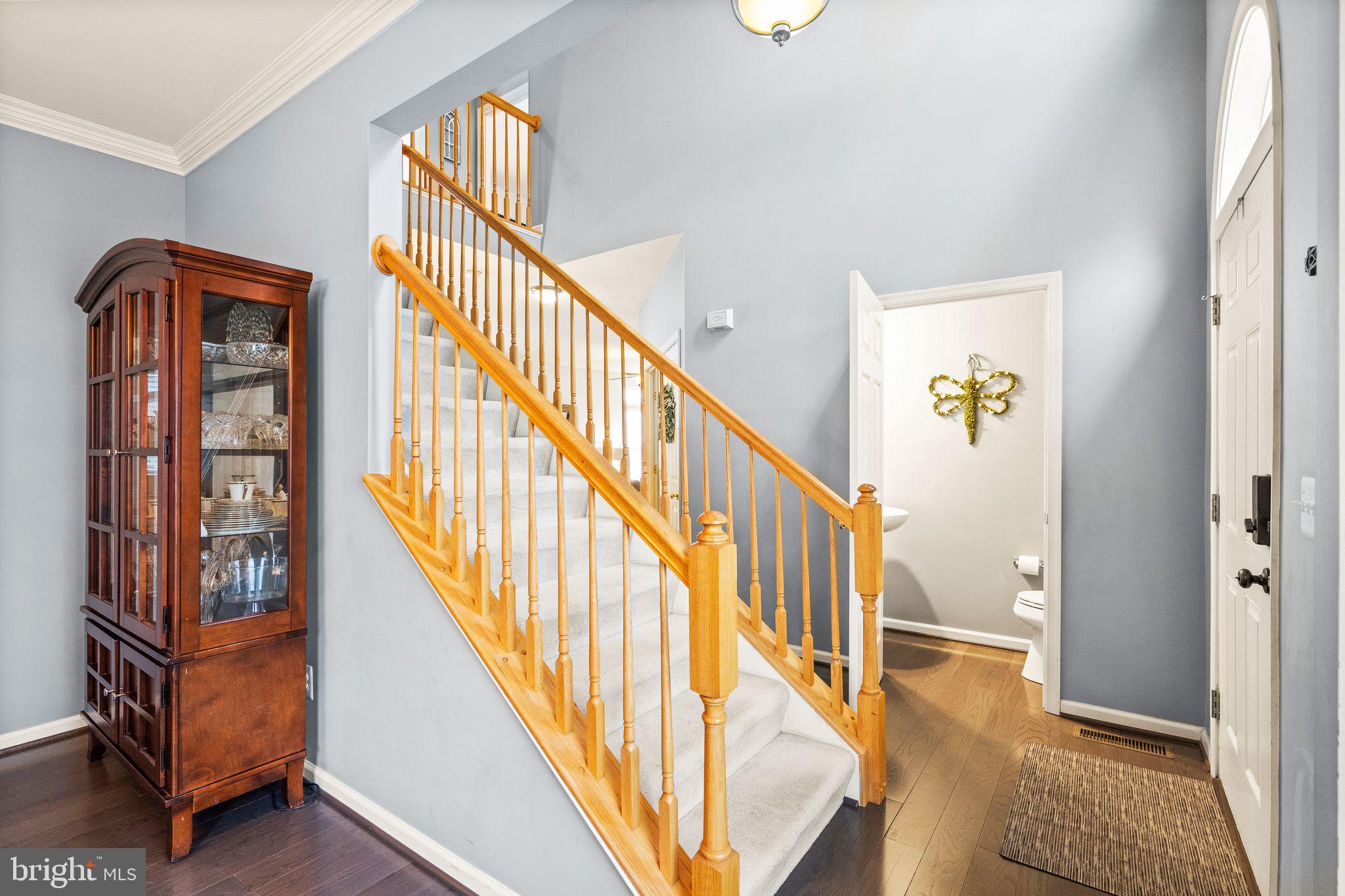 325 Singleton Circle Warrenton, VA 20186 - Photo 15 of 91