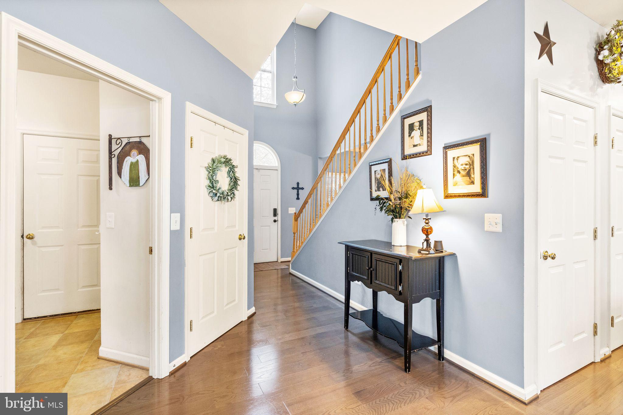 325 Singleton Circle Warrenton, VA 20186 - Photo 20 of 91