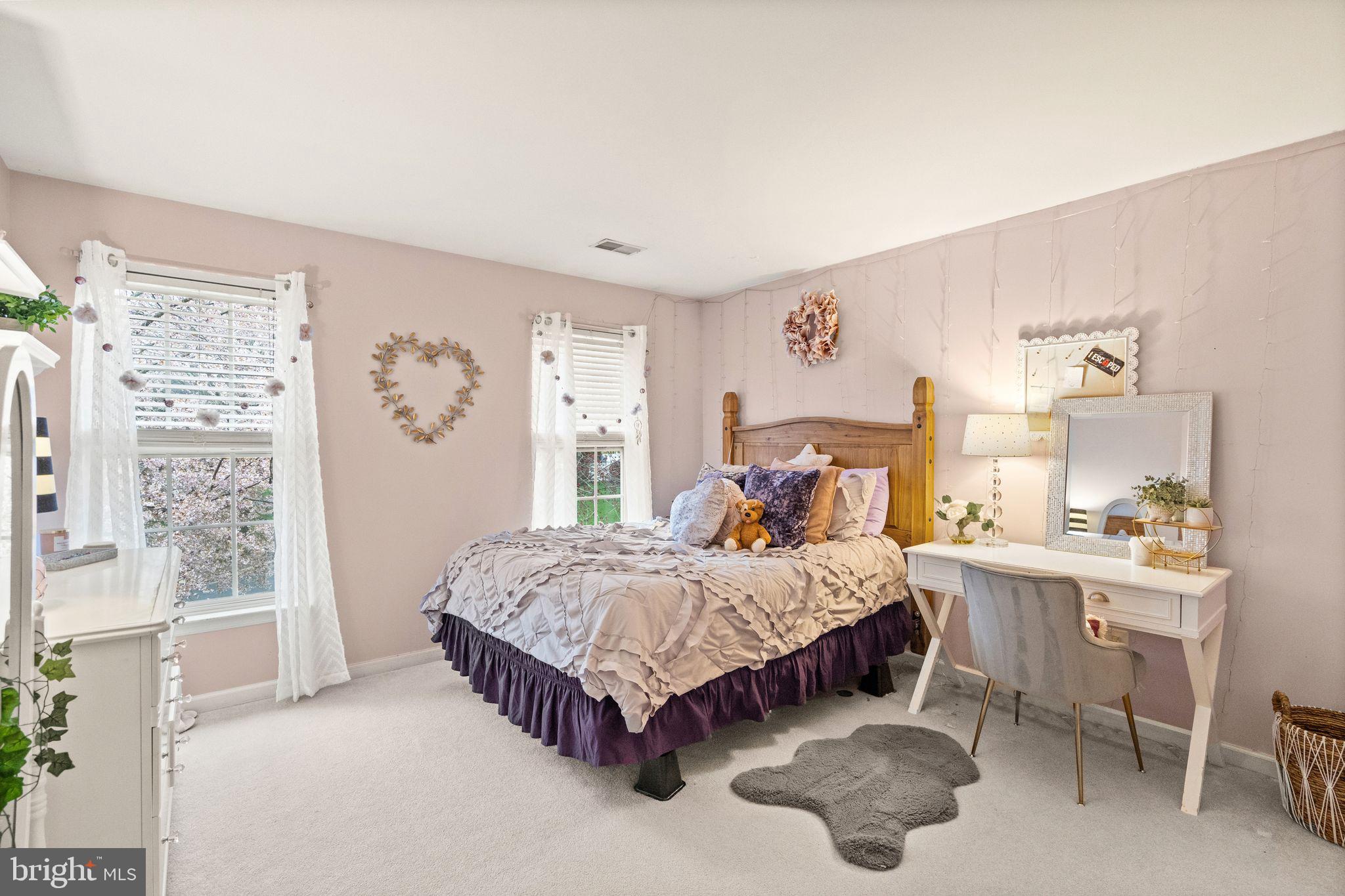 325 Singleton Circle Warrenton, VA 20186 - Photo 40 of 91