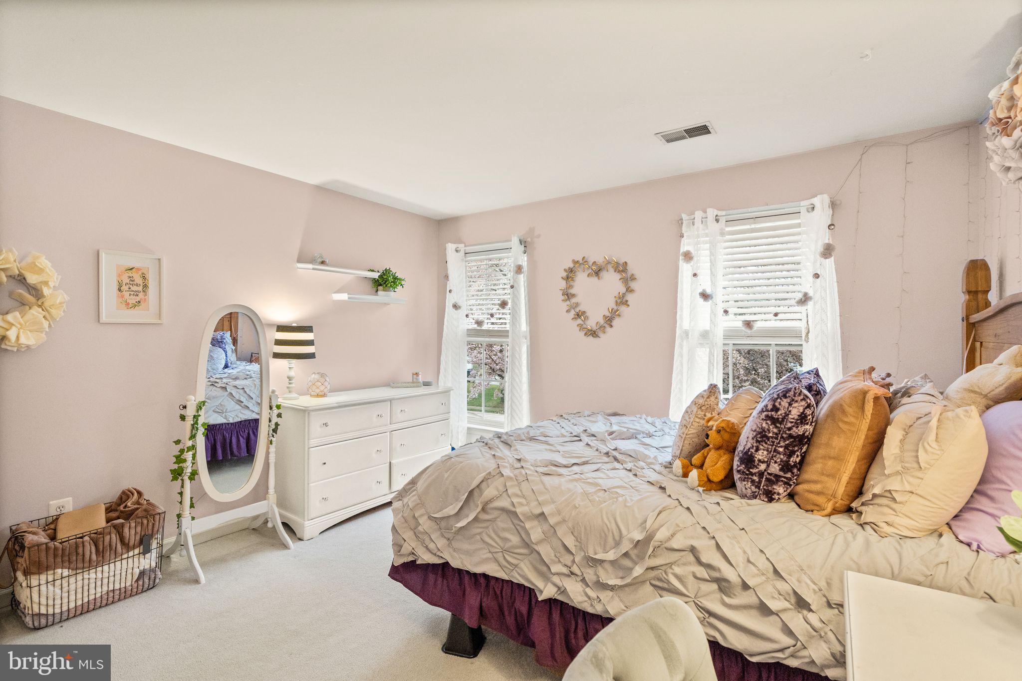 325 Singleton Circle Warrenton, VA 20186 - Photo 42 of 91