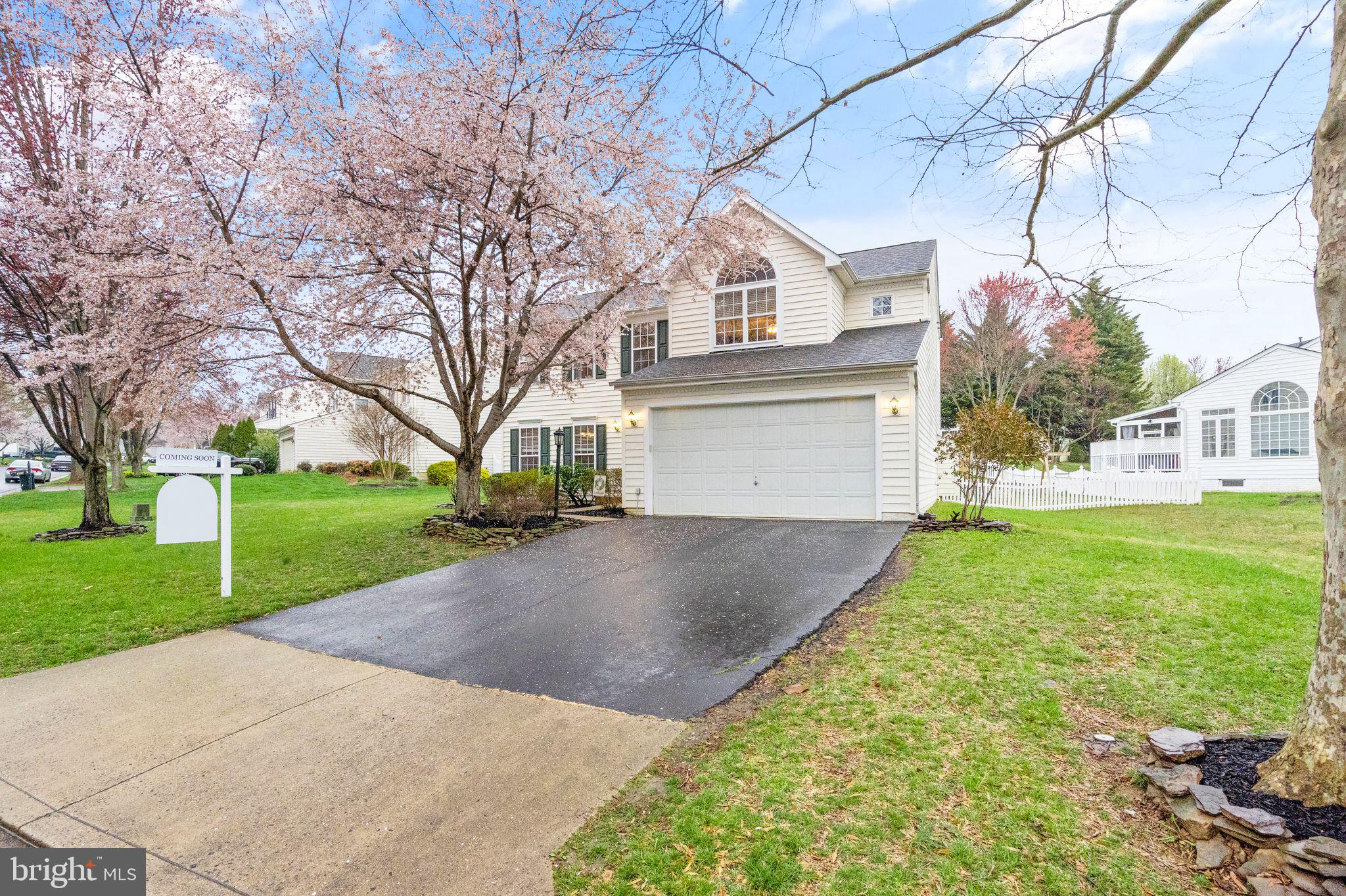 325 Singleton Circle Warrenton, VA 20186 - Photo 5 of 91