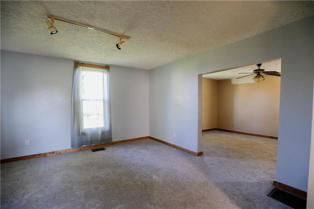 252 South Main Street Franklin, IN 46131 - Photo 14 of 27