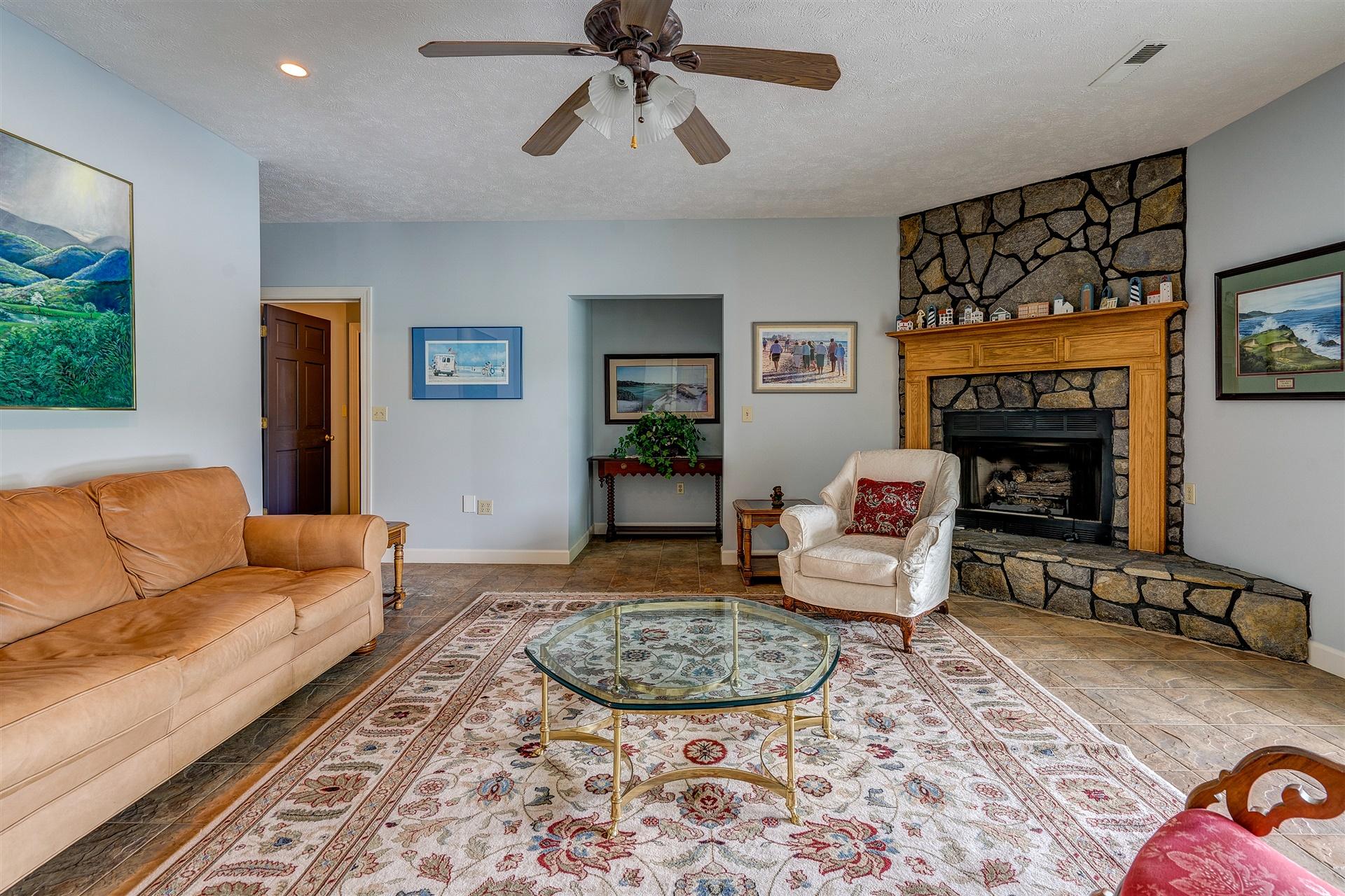 3020 Northridge Road Hardy, VA 24101 - Photo 41 of 63 39-DSC00171-2_2-2_3-2_4-2_5-2