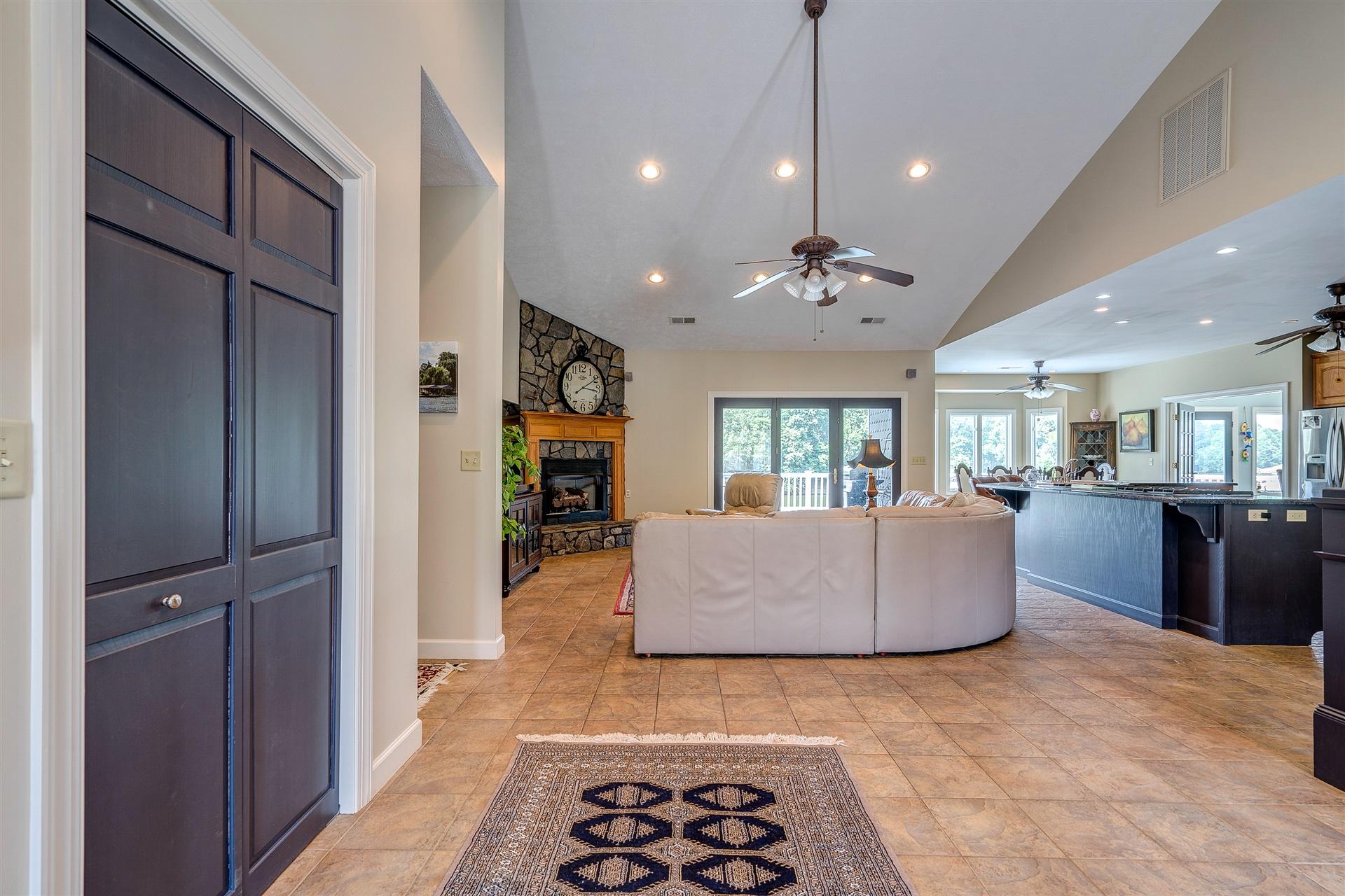 3020 Northridge Road Hardy, VA 24101 - Photo 8 of 63 07-DSC00011-2_2-2_3-2_4-2_5-2