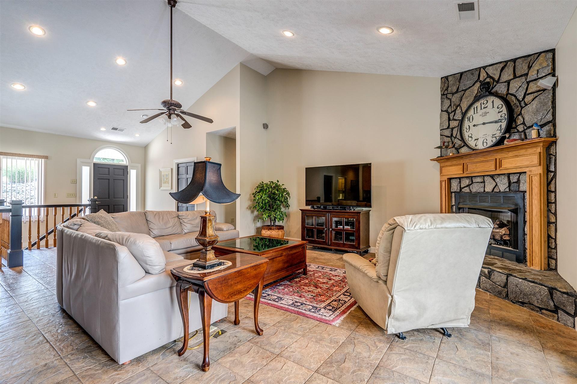3020 Northridge Road Hardy, VA 24101 - Photo 10 of 63 09-DSC00091-2_2-2_3-2_4-2_5-2