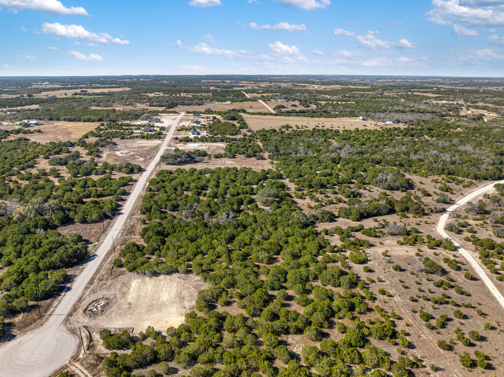 182 Whispering Wind Road Bertram, TX 78605 - Photo 4 of 10