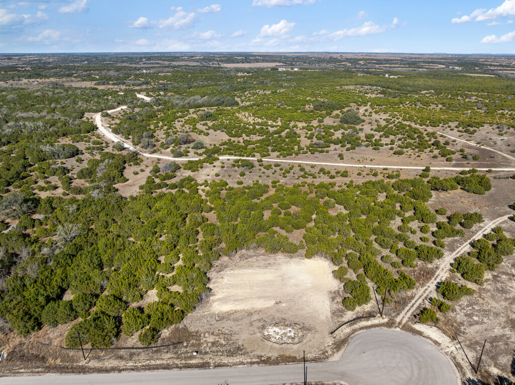182 Whispering Wind Road Bertram, TX 78605 - Photo 6 of 10