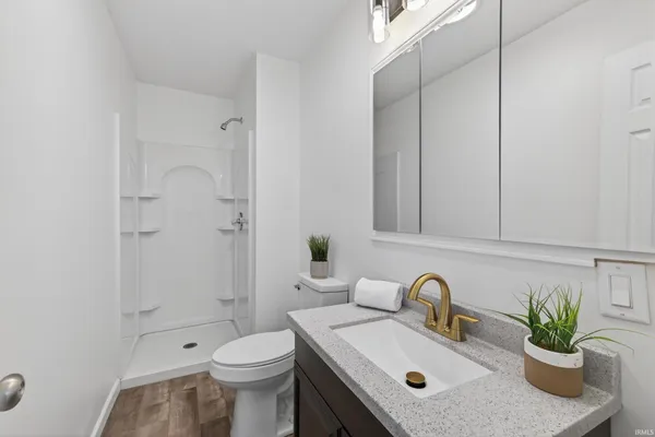 $225,000 | 1605 Hancock Avenue, Mitchell, IN 47446