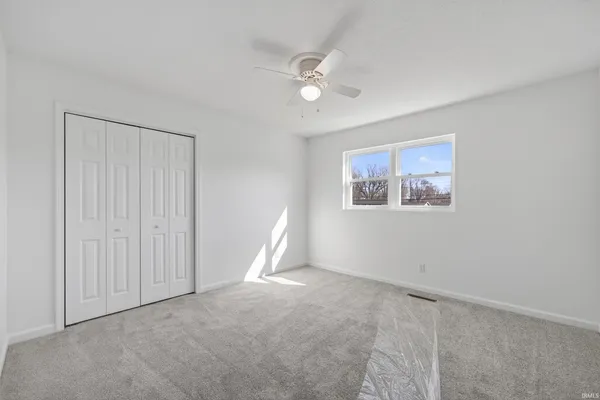 $225,000 | 1605 Hancock Avenue, Mitchell, IN 47446