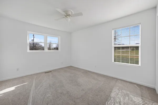 $225,000 | 1605 Hancock Avenue, Mitchell, IN 47446