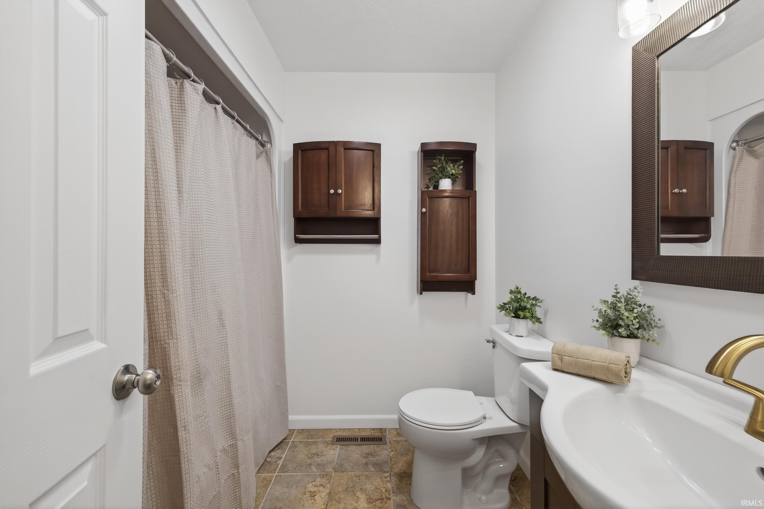 1605 Hancock Avenue Mitchell, IN 47446 - Photo 27 of 35