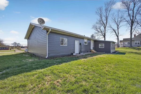 $225,000 | 1605 Hancock Avenue, Mitchell, IN 47446