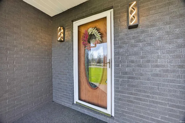 $225,000 | 1605 Hancock Avenue, Mitchell, IN 47446