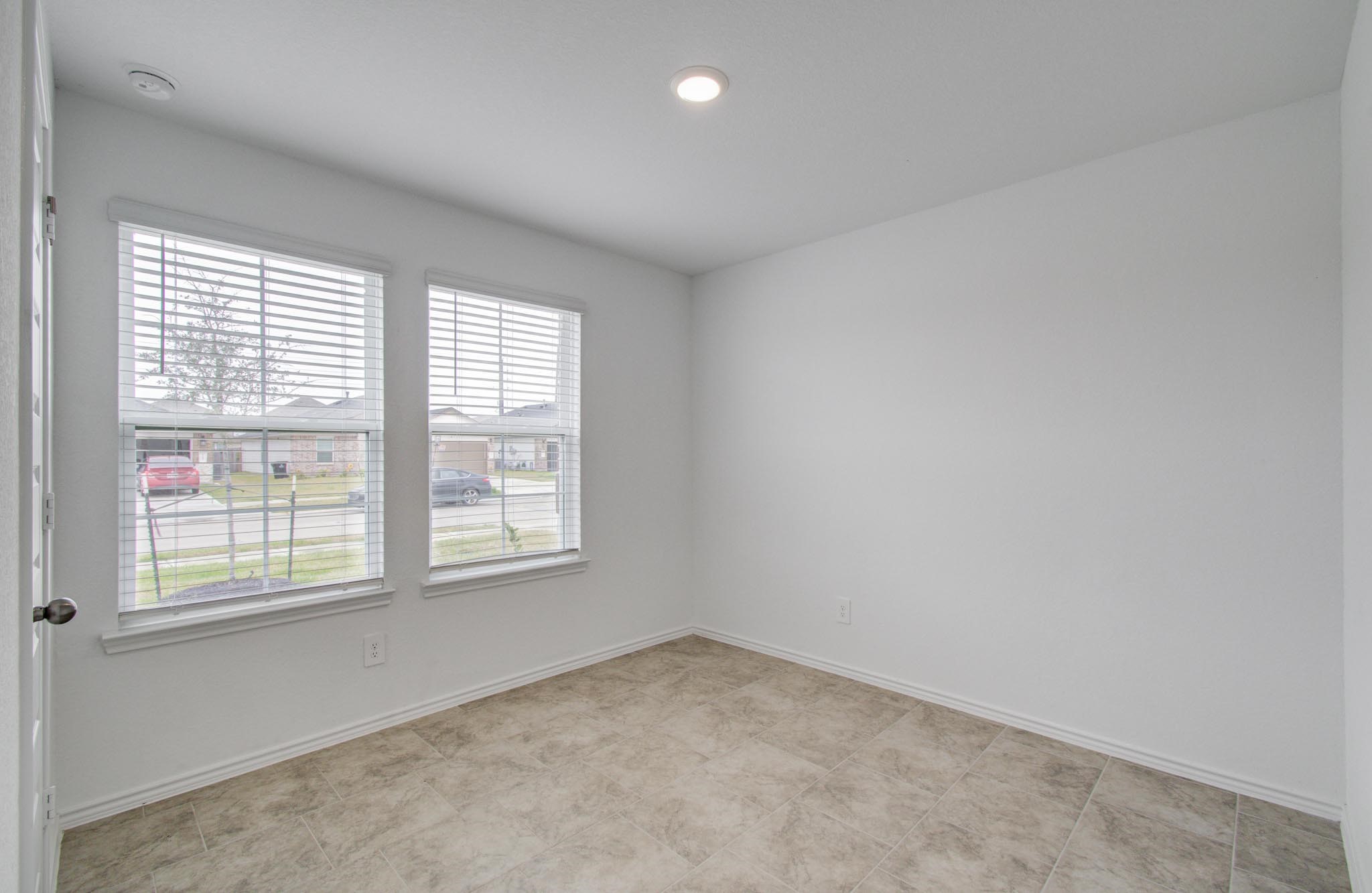 1206 Cattle Chute Court Rosharon, TX 77583 - Photo 14 of 40 Gallery Image 14