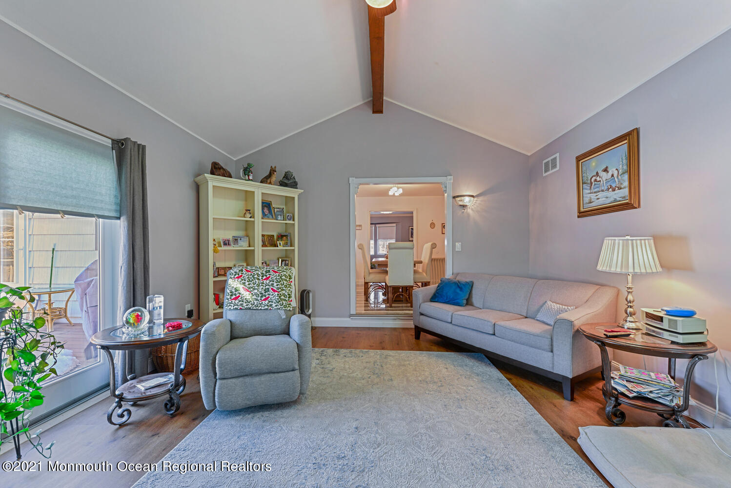 387 Line Road Aberdeen, NJ 07747 - Photo 5 of 27 Family Room