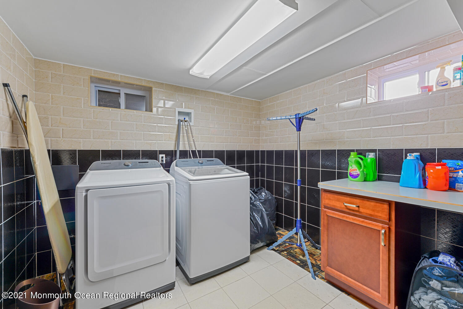 387 Line Road Aberdeen, NJ 07747 - Photo 6 of 27 Laundry Room in the Basement