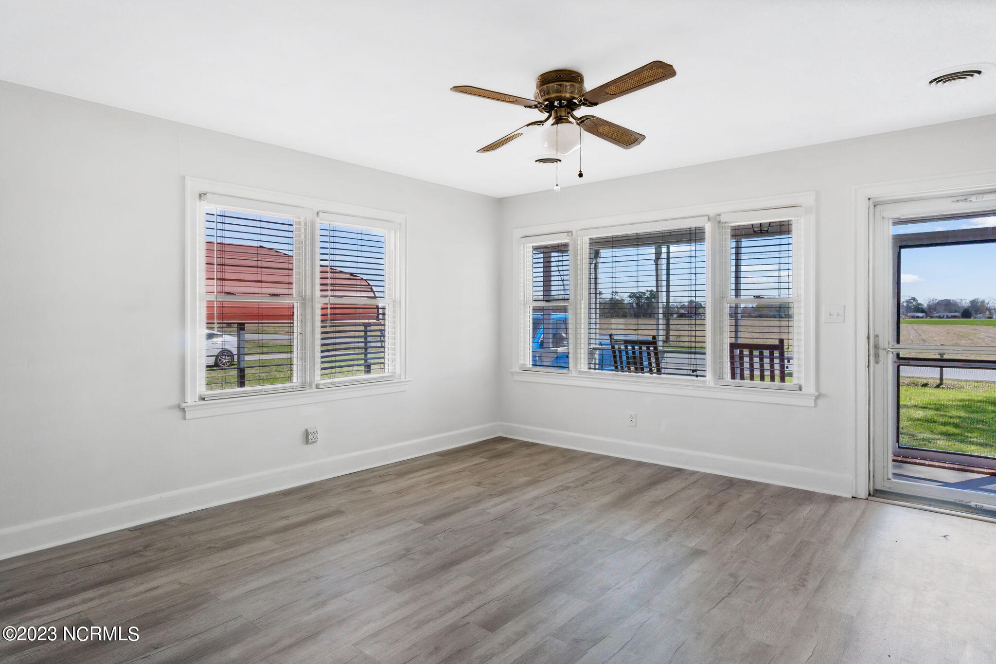 108 Cedar Stretch Road Hertford, NC 27944 - Photo 5 of 28 7-web-or-mls-DSC04586